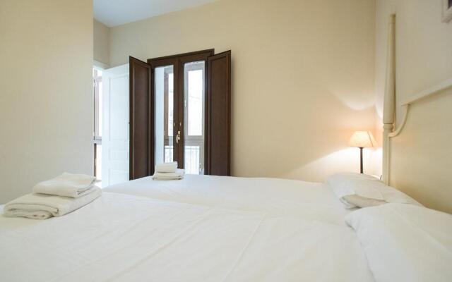 Conde de Torrejón 10- Apartments