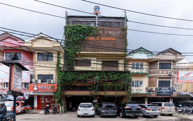 OYO 4011 58 Guesthouse