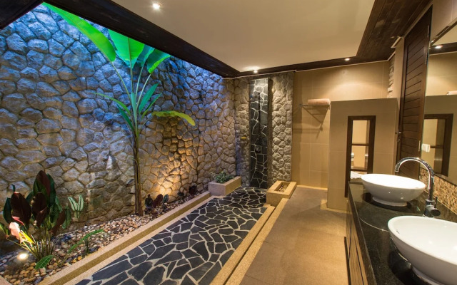 Hidden Pool Villa