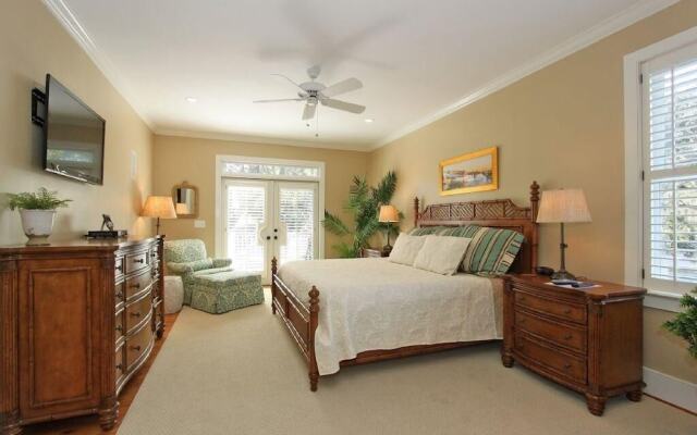 3008 Hartnett Boulevard