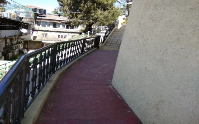 OYO 13155 Home Luxury Studio Happy Valley