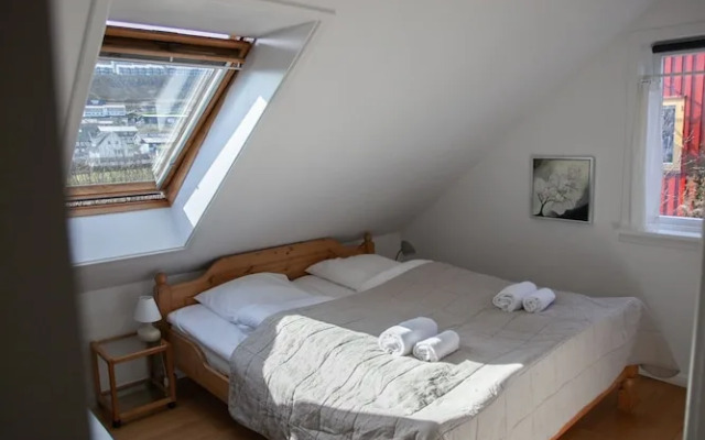 Lovely Apartments - 20 min walk from city centre