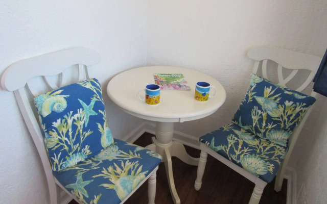 The Coral Sands Motel