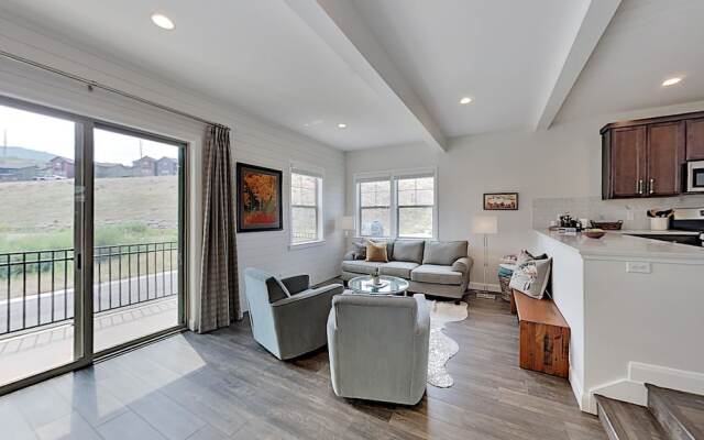 1072wcat 4 Bedroom Home