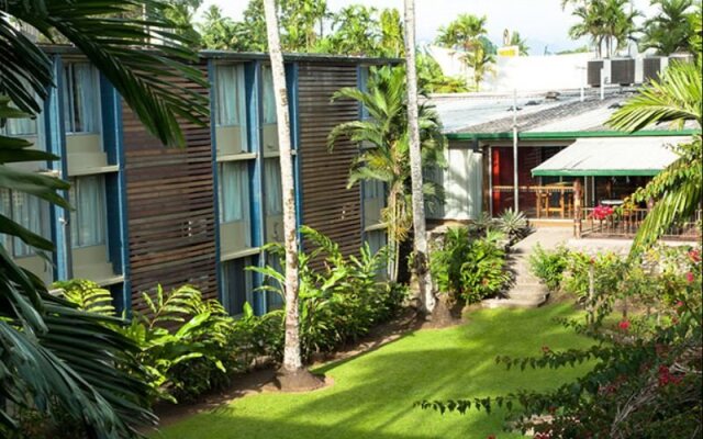 Melanesian Hotel and Apartments