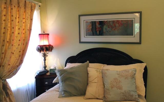 At Home B&B at Rose Manor by Elevate Rooms
