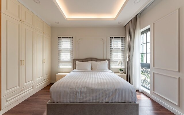 Golden Sun Apartment & Hotel