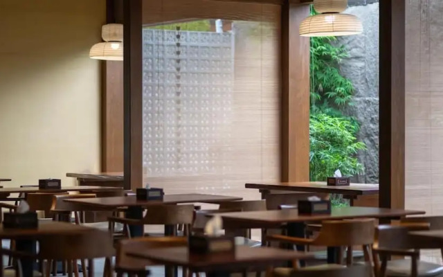 Zen By Stellar Cameron