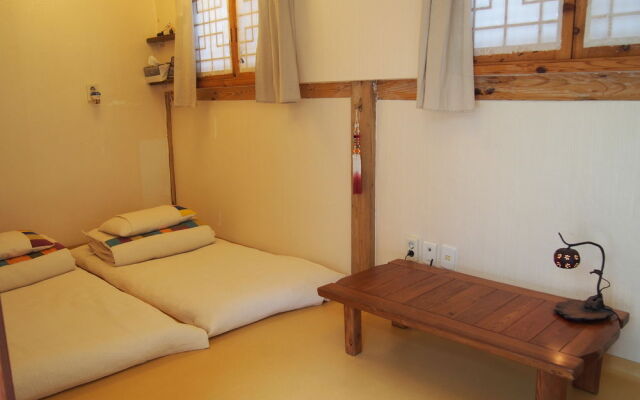 The Place Seoul Hanok Guesthouse