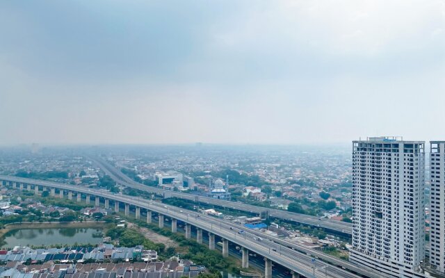 Modern And Homey Studio At Grand Kamala Lagoon Apartment