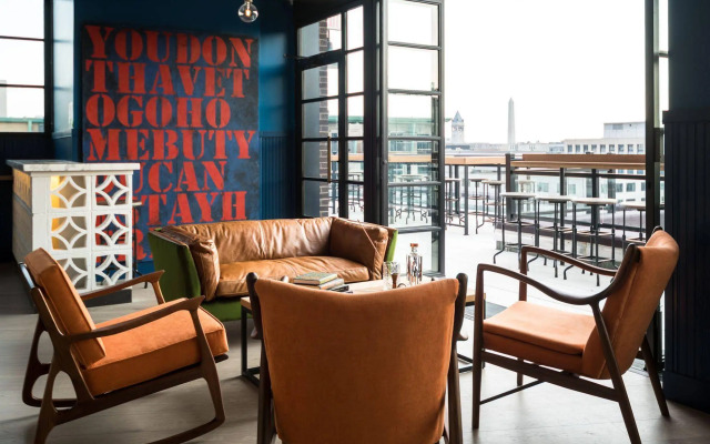 Pod DC Hotel