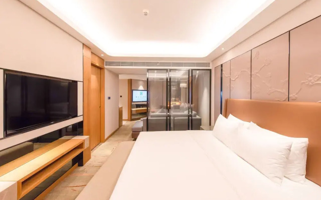 Rising Dragon International Hotel