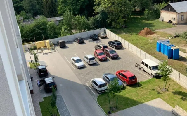 Дизайнерський ремонт&центр& VIP