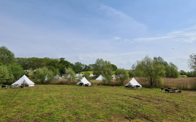 4 Meter Bell Tent - Up to 4 Persons Glamping 5