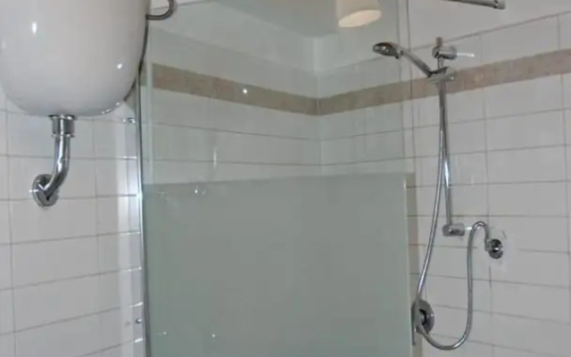 Brezzolina 2 Bedroom Apartment With Parking