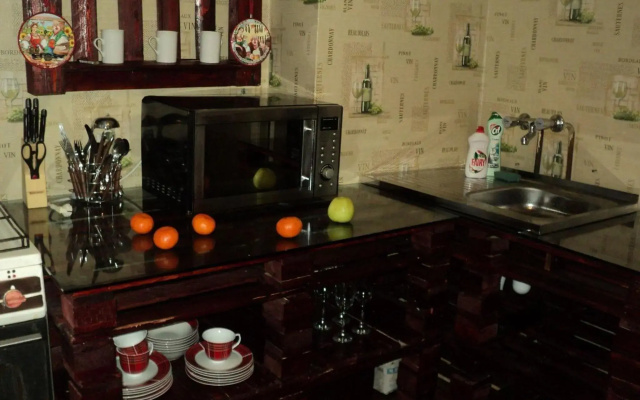 Apartment on Vasylia Stusa St, 10