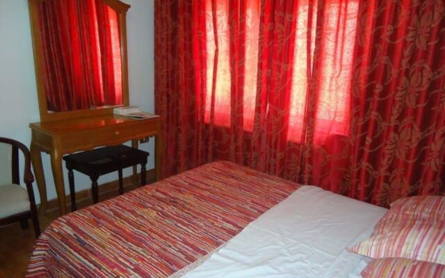 Blue Rose Hotel