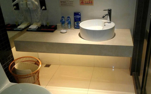 Ginza Business Hotel - Dongguan