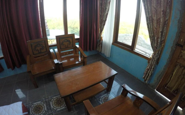 Omah Sundak Homestay