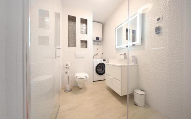 City Marine Luxury Apartments