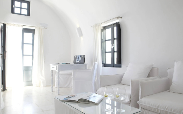 Sun Rocks Boutique Hotel