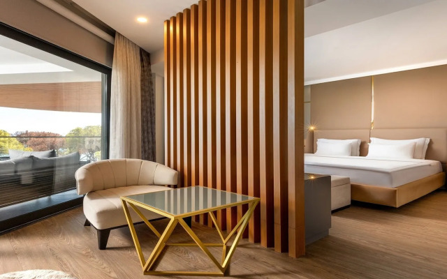 Unique Life Style Hotel