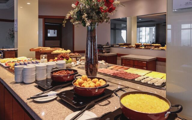 Monthez Hotel & Eventos