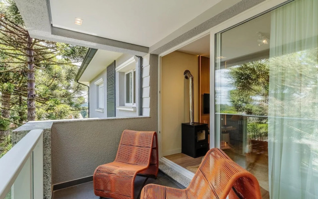 Apartment With 2 Suites and Barbecue. Mde0406