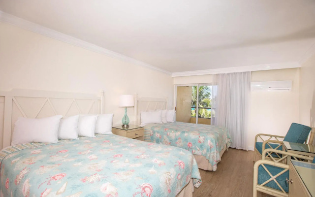 Tween Waters Island Resort & Spa