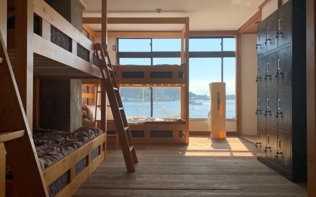 Tagore Harbor Hostel – Guest Rooms – Numazu