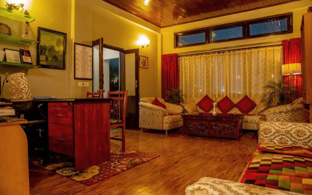 Rhenock House (a luxury villa)