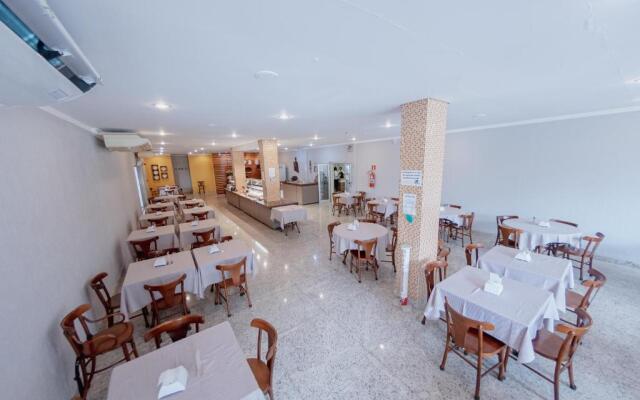 Hotel Metropolitano