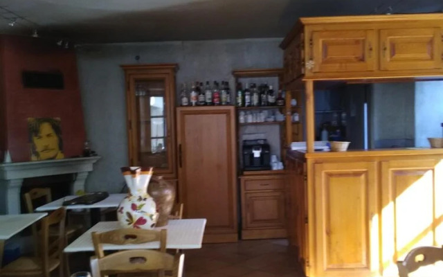 le relais de sully