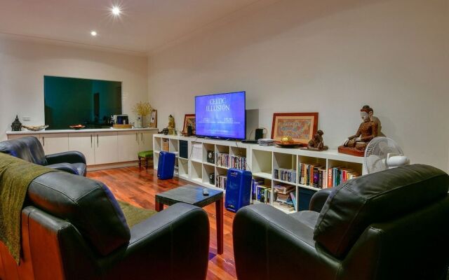 Crossroads Ecomotel – Guest Rooms – Port Augusta