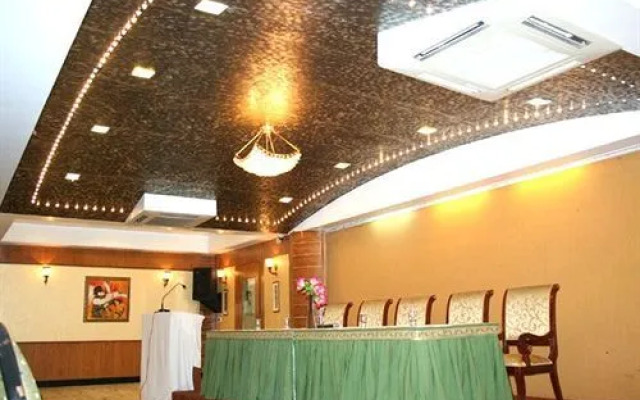 Hotel Aditya