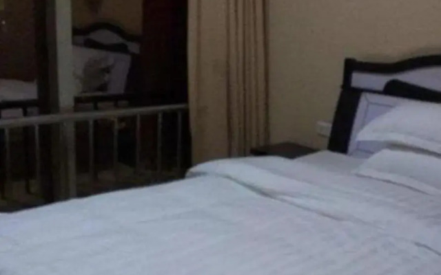 Zigong Baiyun Hotel