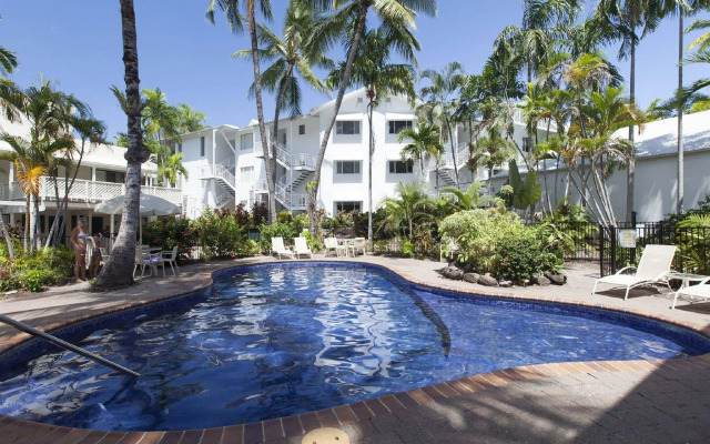 Seascape Holidays – Beachfront Terraces
