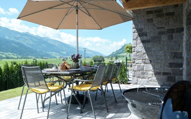 Modern Chalet With Sauna in Piesendorf