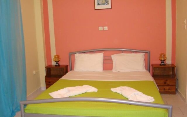 Dionisis Apartments