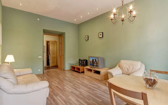 СТН на канале Грибоедова 31