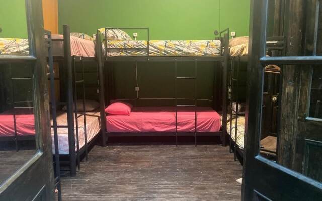 Titan House Hostel