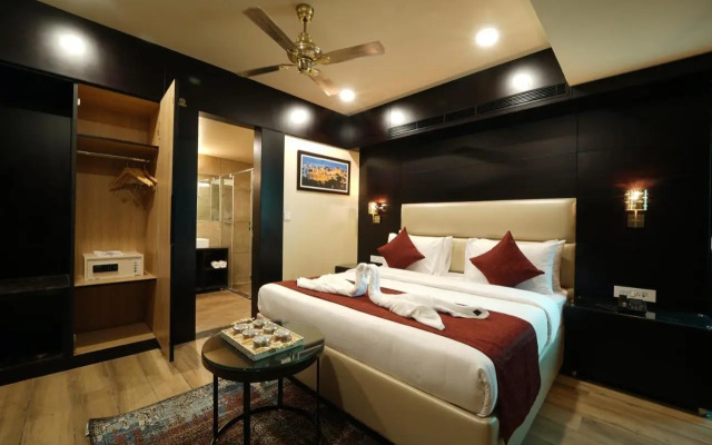 Hotel Vivan Pinnacle