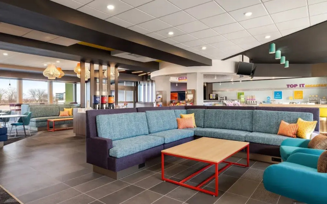 Tru By Hilton Oshkosh