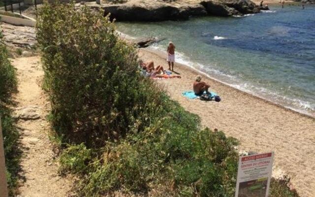 Appartement Six-Fours-les-Plages, 2 pièces, 4 personnes - FR-1-316-237