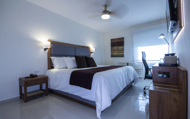 Hotel Misión Express Mérida Alta Brisa