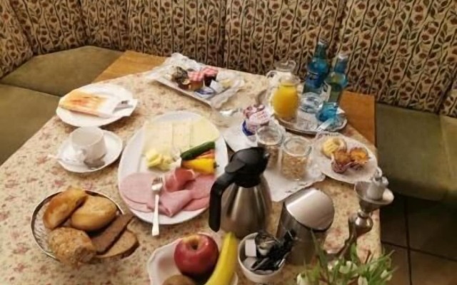 Hotel Meyer - Alter Bergischer Gasthof