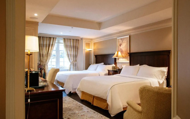 Windsor Arms Hotel