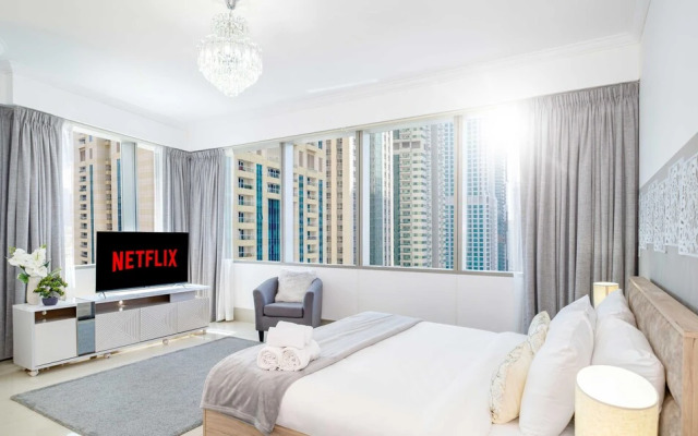 LUX The Marina Ocean View Suite 4