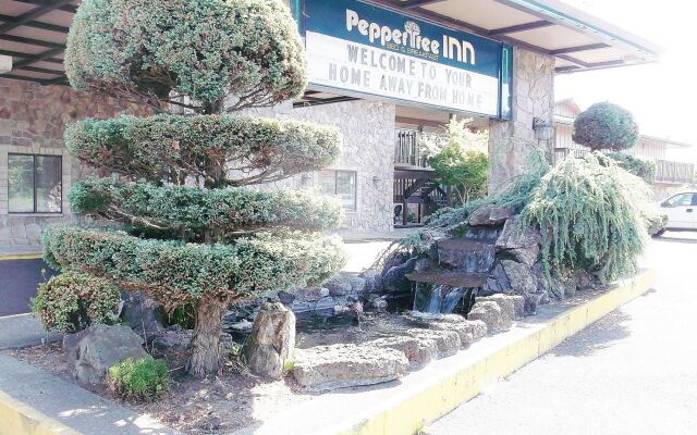 PepperTree Inn