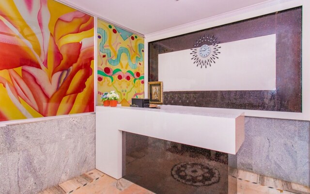 OYO 16572 Pk Suites Inn